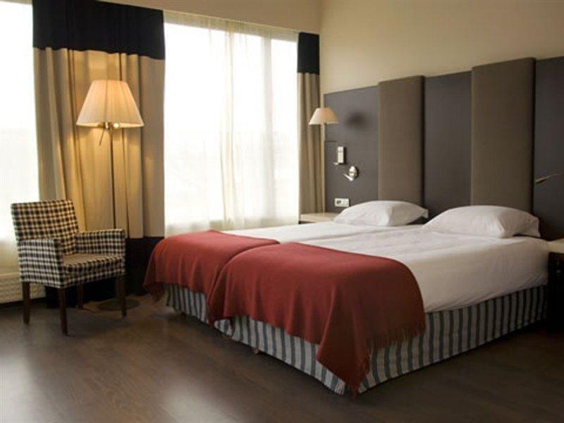 Nh Brussels Louise Hotel Saint-Gilles Bilik gambar