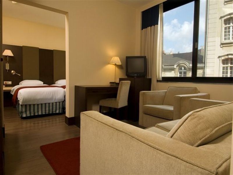 Nh Brussels Louise Hotel Saint-Gilles Bilik gambar